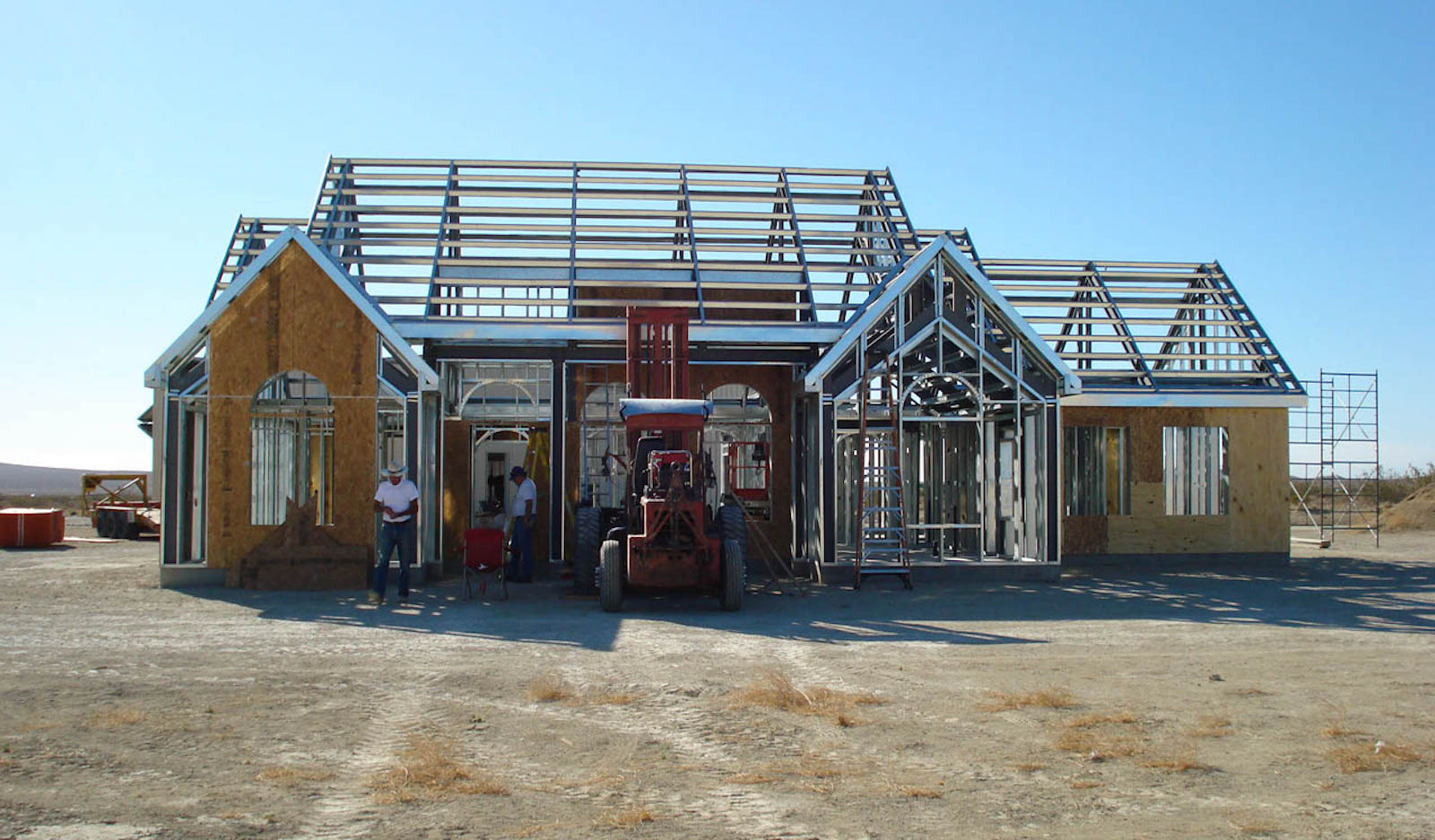 Why should builders make steel-framed homes?