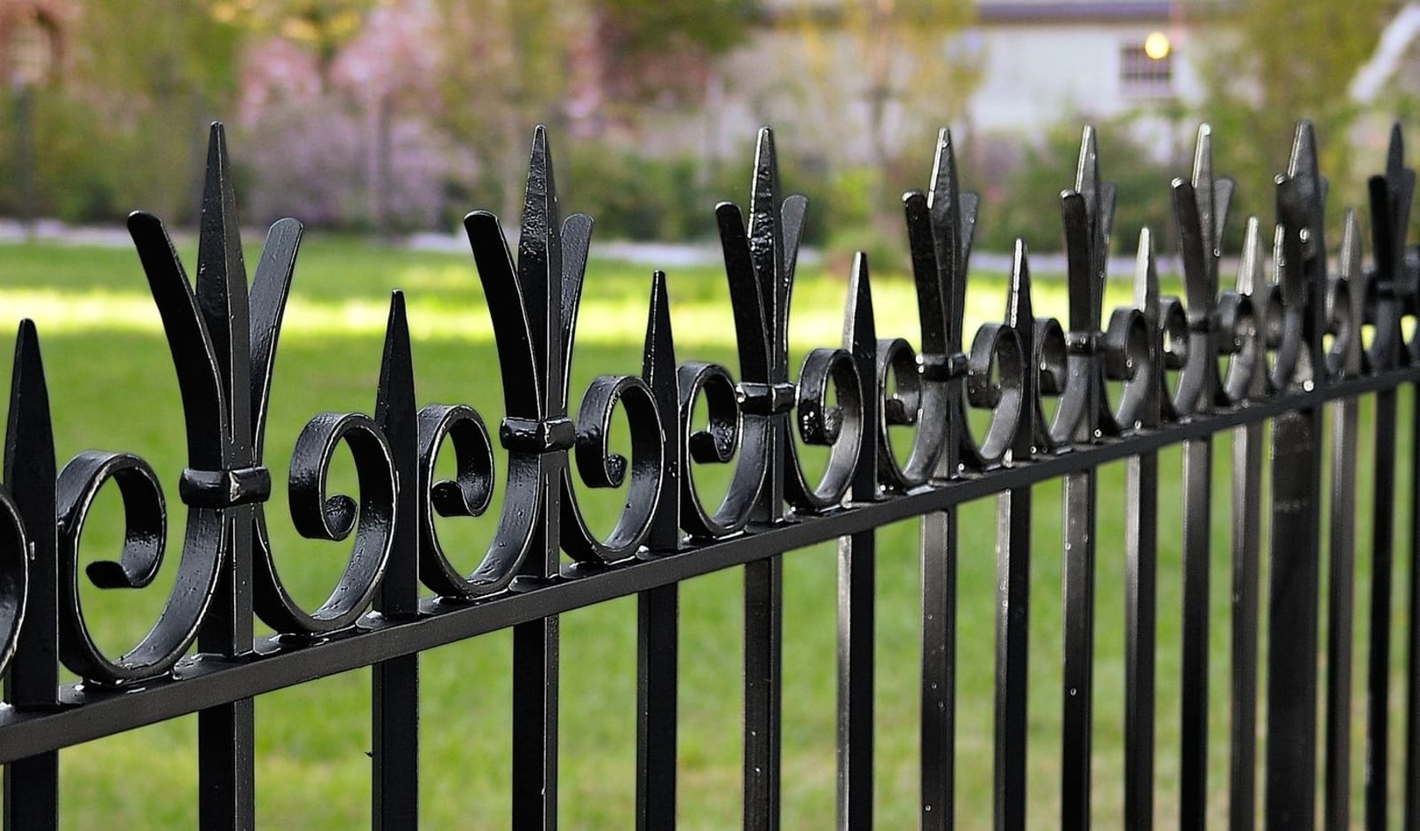 Steel Fencing Fabrication Guide